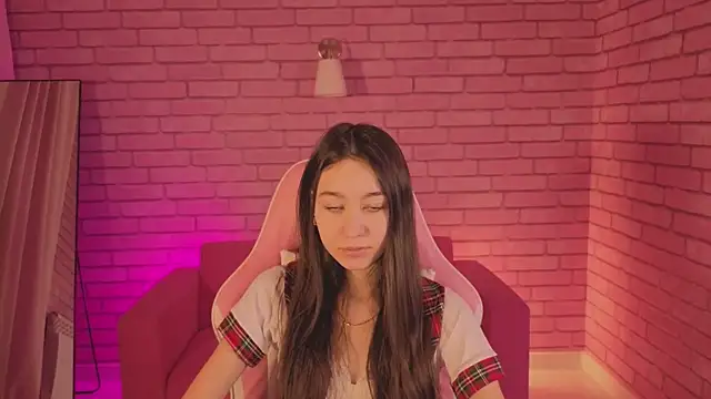 Snapshot of Nicole_Brownie chatting on 14, 2, 2026 Nicole Brownie online show from 14, 2, 2026