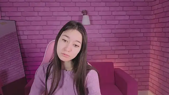 Snapshot of Nicole_Brownie chatting on 18, 4, 2026 Nicole Brownie online show from 18, 4, 2026
