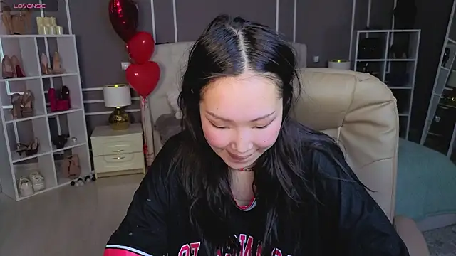 Snapshot of ElinaMotion chatting on 15, 2, 2026 ElinaMotion online show from 15, 2, 2026