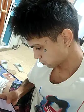 Snapshot of DanyxxxCuba chatting on 2, 2, 2026 DanyxxxCuba online show from 2, 2, 2026