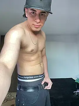 Maximuz1920 online show from 17, 6, 2026