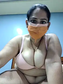 Snapshot of diyam4002 chatting on 21, 2, 2026 diyam4002 online show from 21, 2, 2026