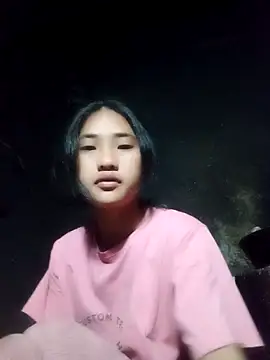 Snapshot of Hoa-tuylip chatting on 5, 2, 2026 Hoa-tuylip online show from 5, 2, 2026