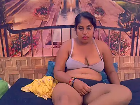 Snapshot of IndianDiva27 chatting on 3, 2, 2026 IndianDiva27 online show from 3, 2, 2026