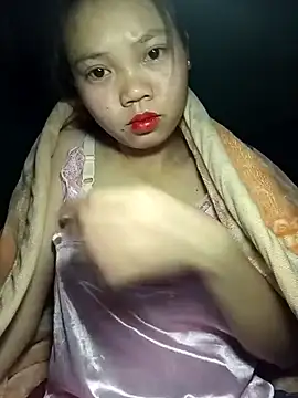 Snapshot of derylove_ chatting on 7, 2, 2026 derylove online show from 7, 2, 2026