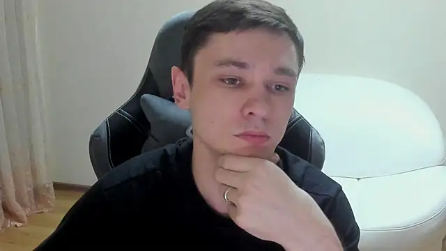 Alexmansuper online show from 2, 4, 2026