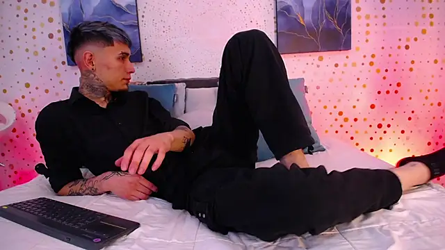 Snapshot of Max_Hader chatting on 10, 2, 2026 Max Hader online show from 10, 2, 2026