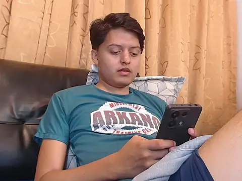 Kevin Charless online show from 22, 3, 2026