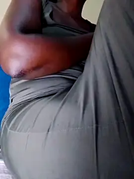 Snapshot of Charodine chatting on 28, 3, 2026 Charodine online show from 28, 3, 2026