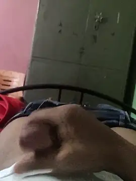 Snapshot of jesse_pinkman99 chatting on 3, 2, 2026 jesse pinkman99 online show from 3, 2, 2026