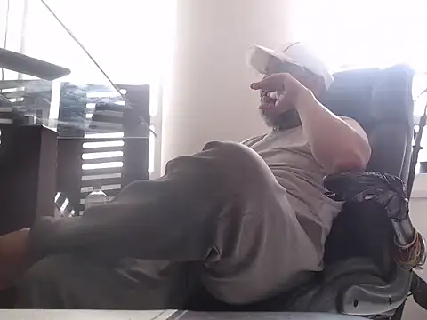 seriohetero19 online show from 12, 2, 2026