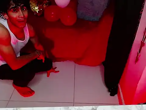 Snapshot of Caius_fox chatting on 13, 2, 2026 Caius fox online show from 13, 2, 2026