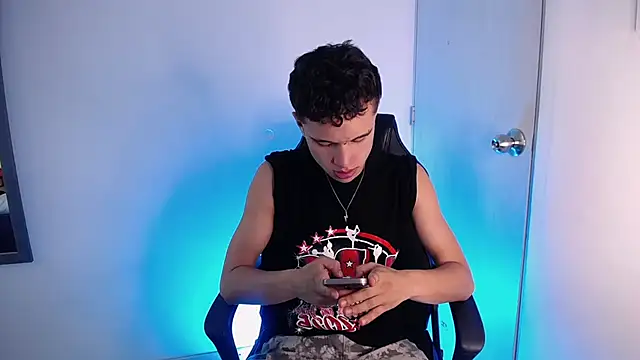 Dominik Souza online show from 6, 4, 2026