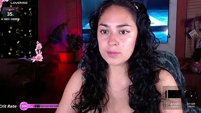 Snapshot of Iris_colette chatting on 6, 5, 2026 Iris colette online show from 6, 5, 2026