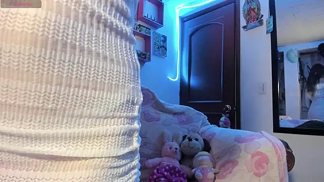 Rebecahart online show from 22, 4, 2026