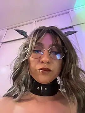Snapshot of lilith_rr chatting on 25, 6, 2026 lilith rr online show from 25, 6, 2026