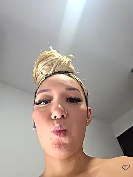 alaia princess online show from 1, 4, 2026