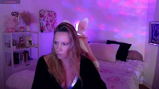 Snapshot of ArchangelTheFrancaise chatting on 12, 2, 2026 ArchangelTheFrancaise online show from 12, 2, 2026