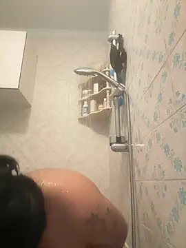 Aloyenita online show from 5, 2, 2026