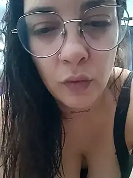 Snapshot of kuramaqueen chatting on 15, 2, 2026 kuramaqueen online show from 15, 2, 2026