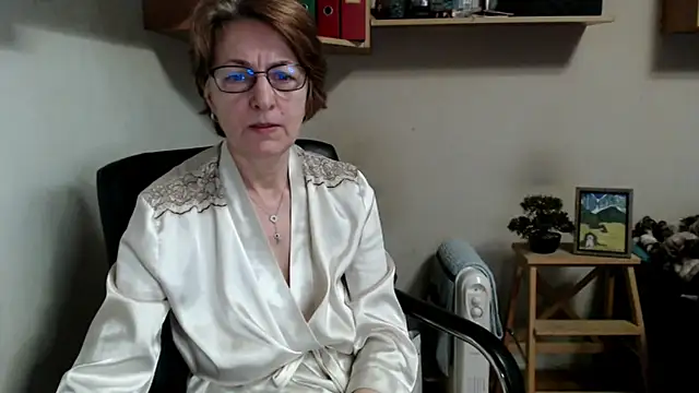 katemodel online show from 29, 3, 2026