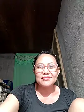 Snapshot of hotpinay_45 chatting on 4, 2, 2026 hotpinay 45 online show from 4, 2, 2026