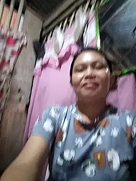 Snapshot of hotpinay_45 chatting on 28, 2, 2026 hotpinay 45 online show from 28, 2, 2026