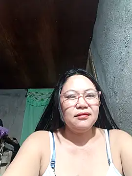Snapshot of hotpinay_45 chatting on 27, 4, 2026 hotpinay 45 online show from 27, 4, 2026