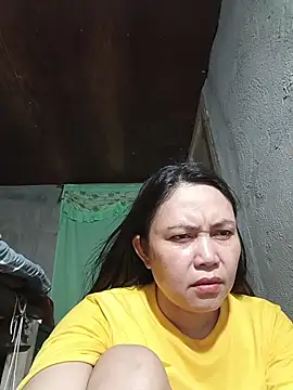Snapshot of hotpinay_45 chatting on 21, 5, 2026 hotpinay 45 online show from 21, 5, 2026