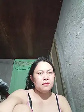 Snapshot of hotpinay_45 chatting on 25, 5, 2026 hotpinay 45 online show from 25, 5, 2026