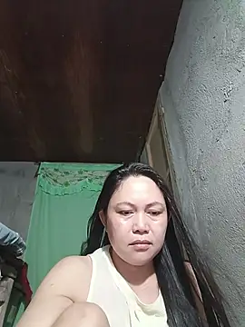 Snapshot of hotpinay_45 chatting on 28, 5, 2026 hotpinay 45 online show from 28, 5, 2026