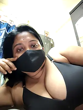 Curvy Trisha online show from 27, 2, 2026
