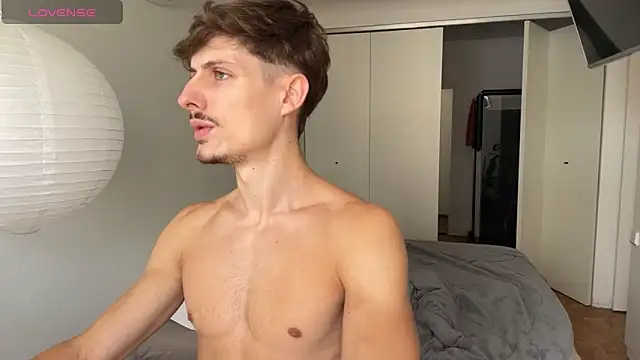 Snapshot of vitoraugustoxxx chatting on 11, 2, 2026 vitoraugustoxxx online show from 11, 2, 2026