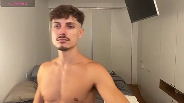 Snapshot of vitoraugustoxxx chatting on 26, 2, 2026 vitoraugustoxxx online show from 26, 2, 2026