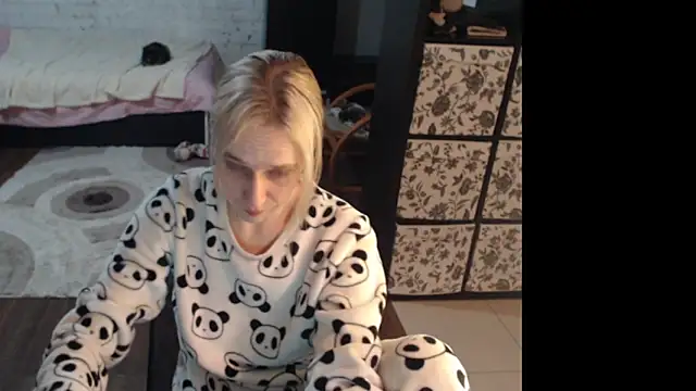 Snapshot of Your_guilty_pleasure1 chatting on 14, 2, 2026 Your guilty pleasure1 online show from 14, 2, 2026