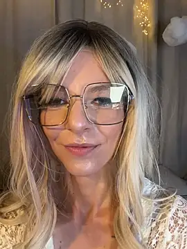 Snapshot of Olivia-Brooks chatting on 22, 2, 2026 Olivia-Brooks online show from 22, 2, 2026