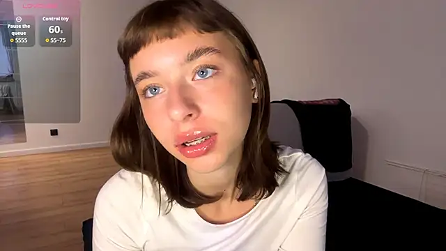 Snapshot of DeltaNorwoode chatting on 27, 2, 2026 DeltaNorwoode online show from 27, 2, 2026