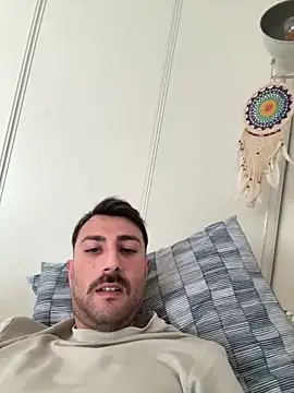 Aliiiix online show from 8, 4, 2026