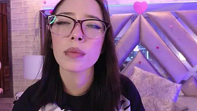 Snapshot of HarperrWest chatting on 20, 2, 2026 HarperrWest online show from 20, 2, 2026