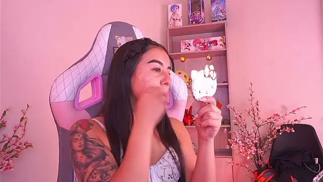 Snapshot of mavi_boo chatting on 9, 2, 2026 mavi boo online show from 9, 2, 2026