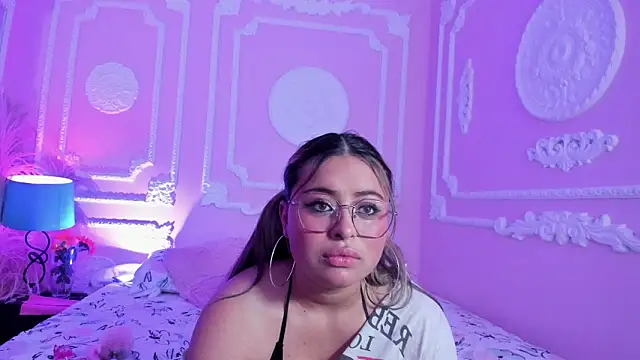 Snapshot of AngellVisen chatting on 14, 2, 2026 AngellVisen online show from 14, 2, 2026