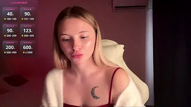 Snapshot of VibeVi chatting on 5, 3, 2026 VibeVi online show from 5, 3, 2026