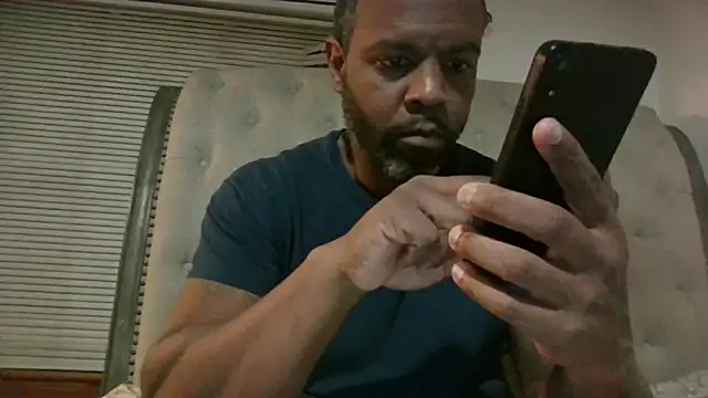 Snapshot of Karifrye chatting on 1, 2, 2026 Karifrye online show from 1, 2, 2026