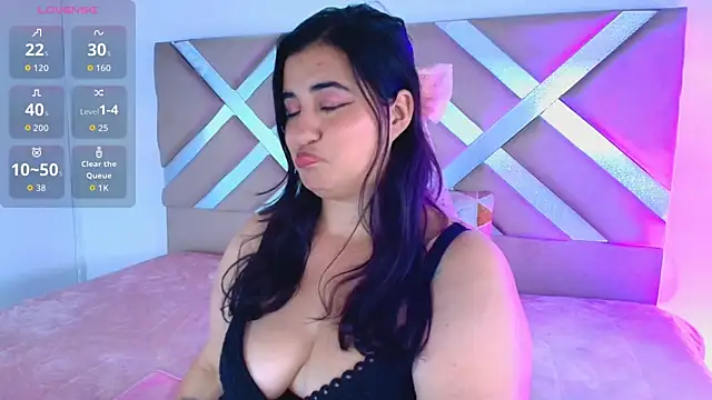 Snapshot of dani_vemom chatting on 28, 5, 2026 dani vemom online show from 28, 5, 2026