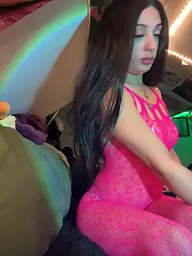 Snapshot of heluvsbabii chatting on 4, 2, 2026 heluvsbabii online show from 4, 2, 2026