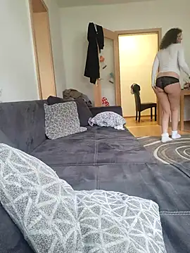 Snapshot of Isa363636 chatting on 9, 2, 2026 Isa363636 online show from 9, 2, 2026