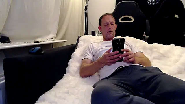 Sexy Ass Mike online show from 10, 3, 2026