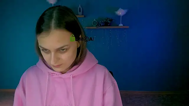 Snapshot of clery_abyss chatting on 3, 2, 2026 clery abyss online show from 3, 2, 2026