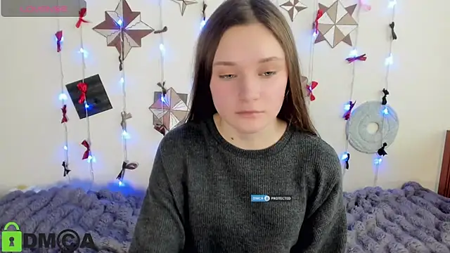 Snapshot of Elina_X chatting on 17, 6, 2026 Elina X online show from 17, 6, 2026