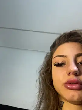 Snapshot of AnnastasiaJune chatting on 7, 2, 2026 AnnastasiaJune online show from 7, 2, 2026